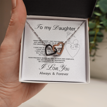Load image into Gallery viewer, SO - TO MY DAUGHTER - Interlocked Two hearts
