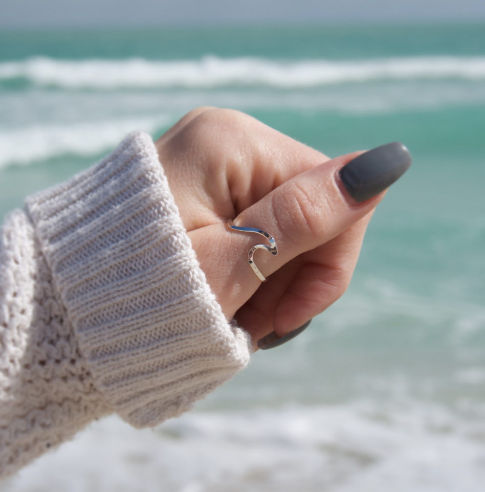 AZ - Wave Ring