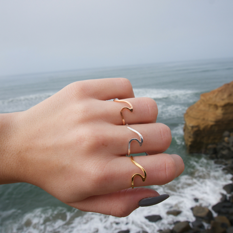 AZ - Wave Ring